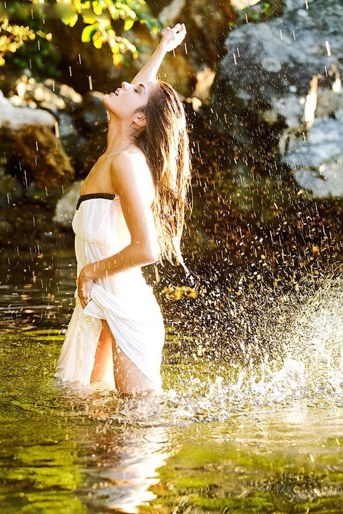 Marie Avgeropoulos in Mandalay