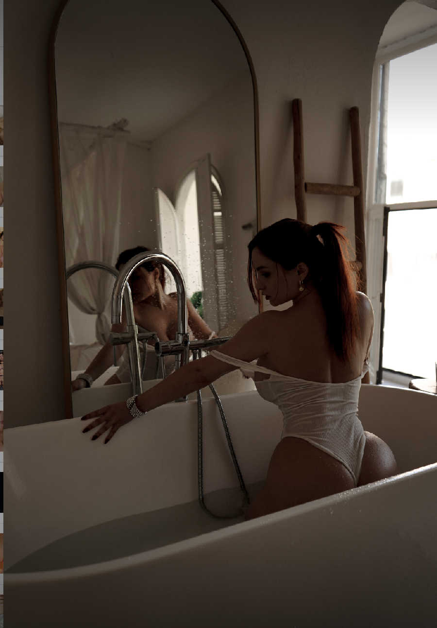 A playful frame from Miranda Faith nude — online in Mandalay