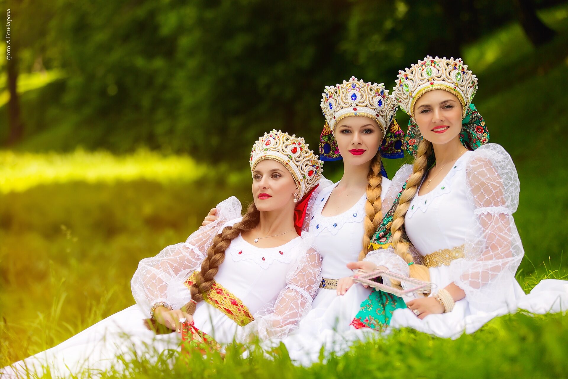 Slavic women in Mandalay
