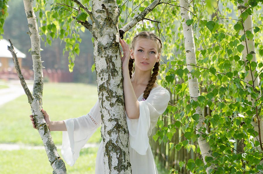 Women in Slavic costumes in Mandalay