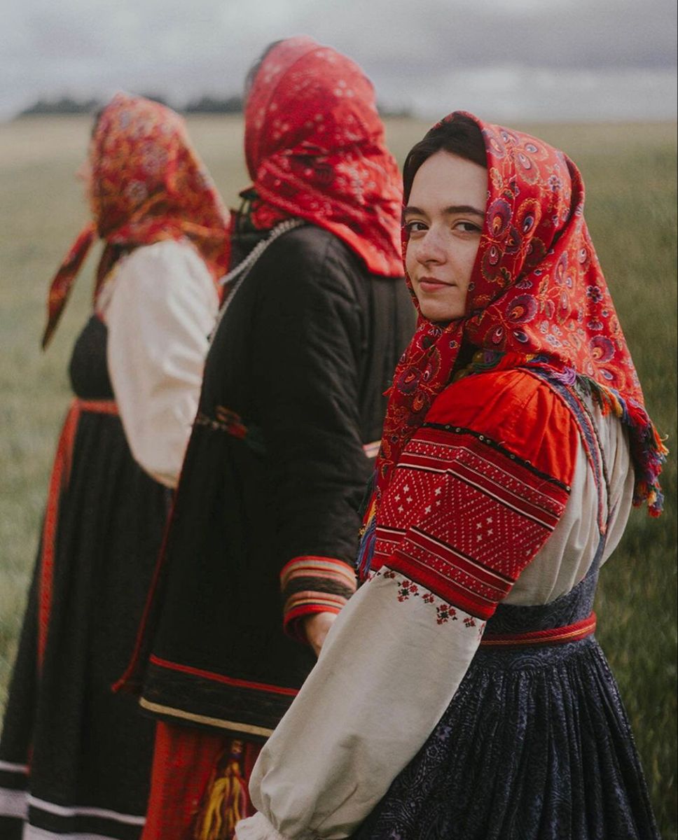 Women in Slavic costumes in Mandalay